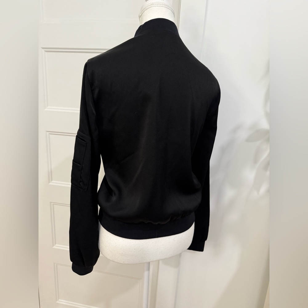 BCBG jacket - Picture 4 of 6